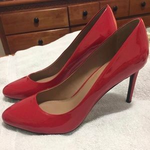 CALVIN KLEIN GaylePatent Leather pointed-toe pumps